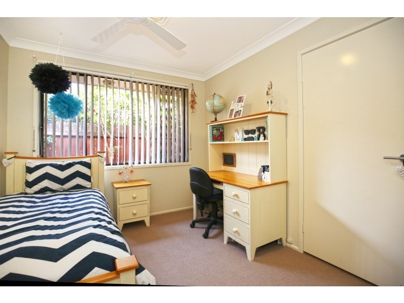 11 Regal Place, Bomaderry NSW 2541