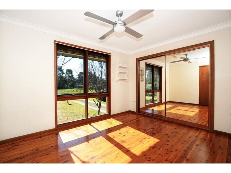 9 Penrose Drive, Bomaderry NSW 2541