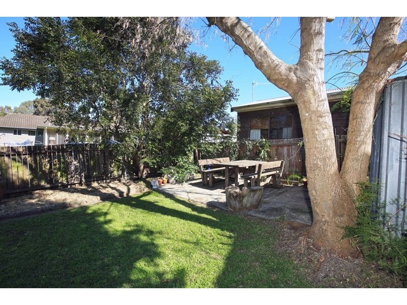 9 Penrose Drive, Bomaderry NSW 2541