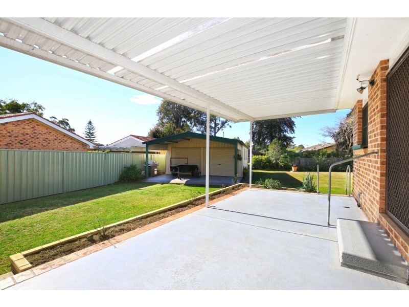 4 Farrelly Place, Bomaderry NSW 2541