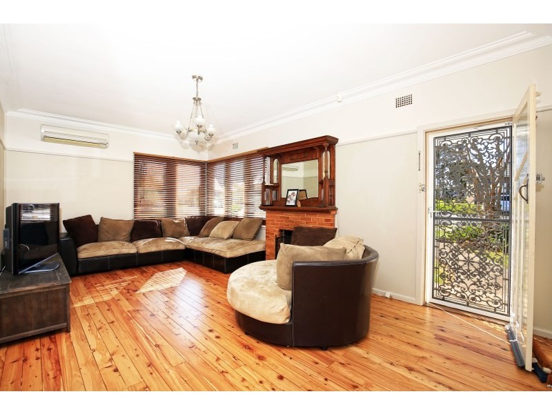 135 Berry Street, Nowra NSW 2541