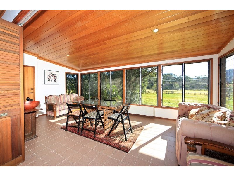 25 Old Burrier Road, Nowra Hill NSW 2540