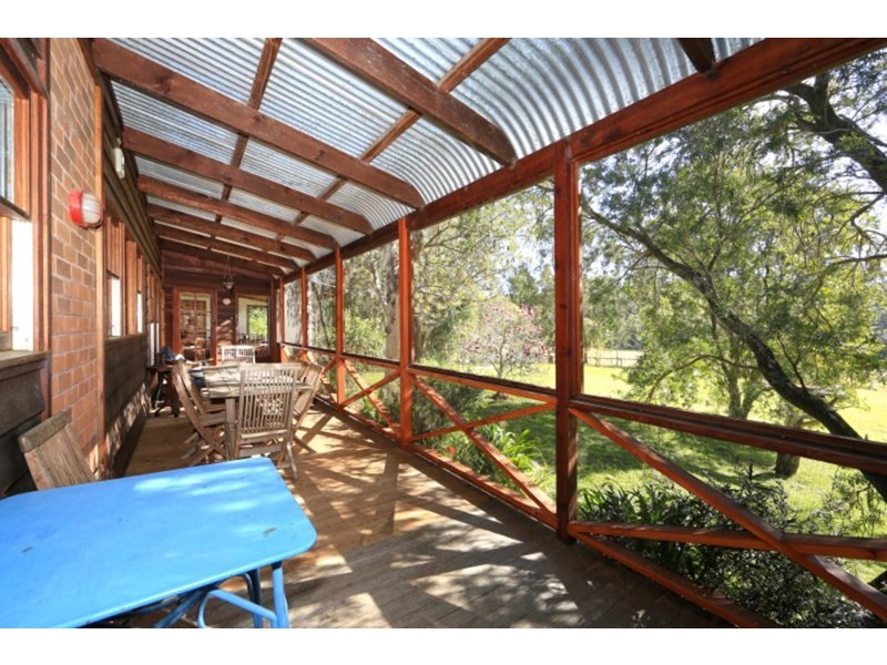 25 Old Burrier Road, Nowra Hill NSW 2540