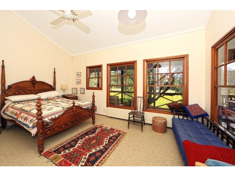 25 Old Burrier Road, Nowra Hill NSW 2540