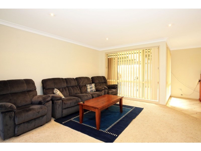 24 Rayleigh Drive, Worrigee NSW 2540