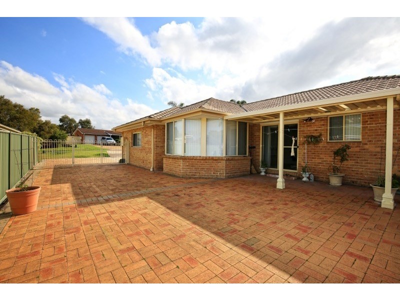 4 Elderberry Avenue, Worrigee NSW 2540