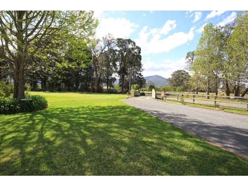 705B Illaroo Road, Tapitallee NSW 2540
