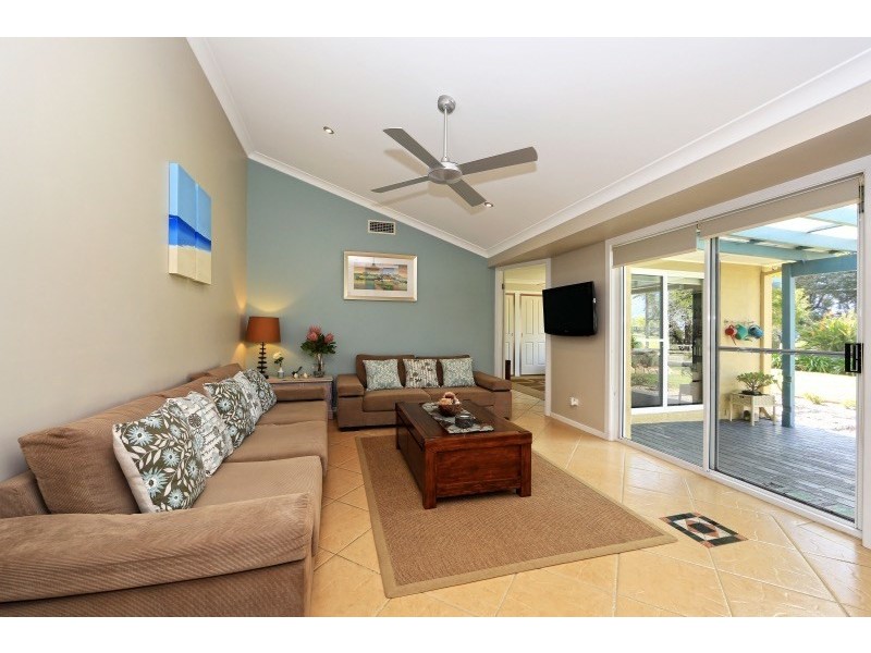 705B Illaroo Road, Tapitallee NSW 2540