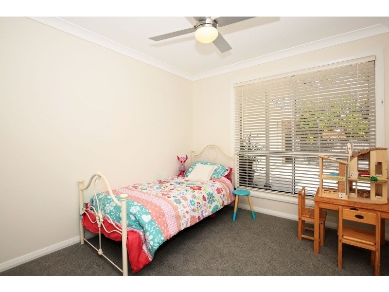 12a Hale Avenue, Nowra NSW 2541