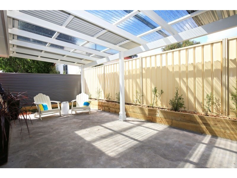 12a Hale Avenue, Nowra NSW 2541