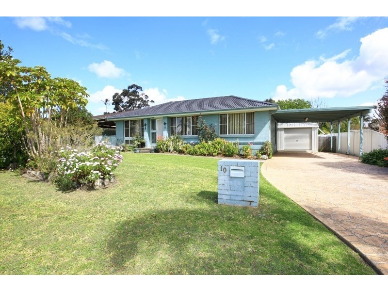 10 Golden Cane Avenue, North Nowra NSW 2541