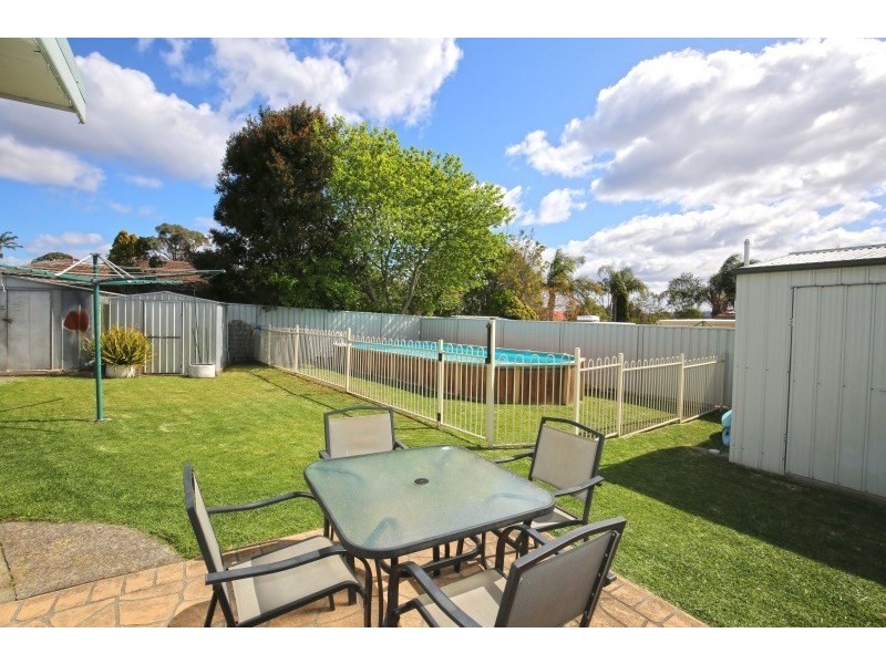 10 Golden Cane Avenue, North Nowra NSW 2541