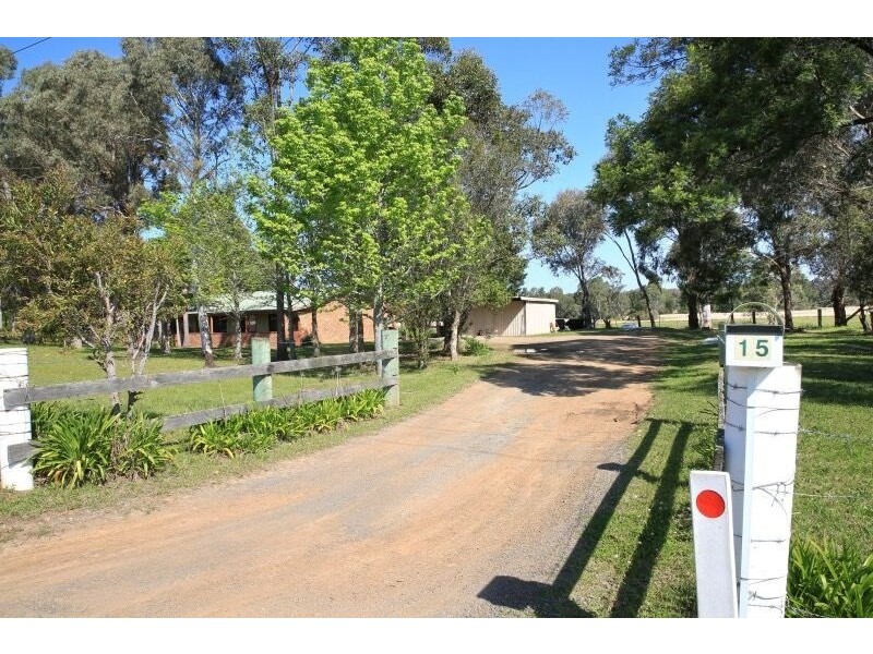 15 Taylors Lane, Cambewarra NSW 2540