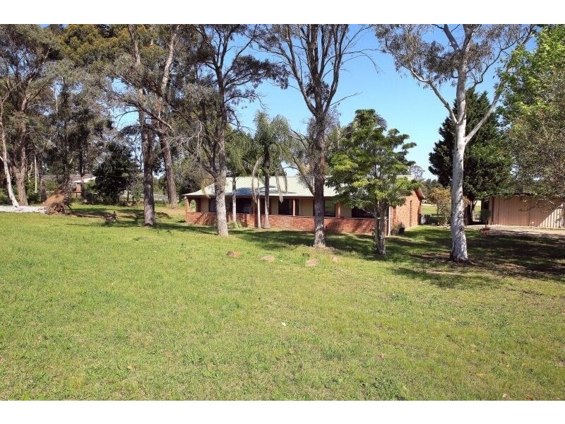 15 Taylors Lane, Cambewarra NSW 2540