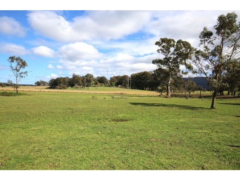 15 Taylors Lane, Cambewarra NSW 2540