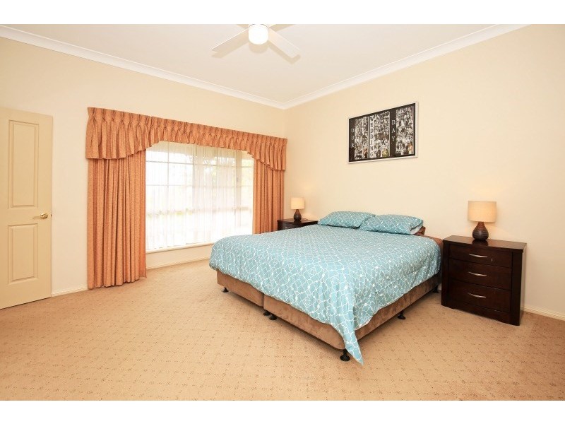 3 Linkwood Drive, Nowra Hill NSW 2540