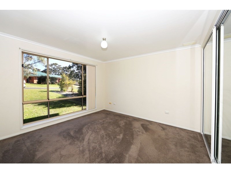 32 Elderberry Avenue, Worrigee NSW 2540