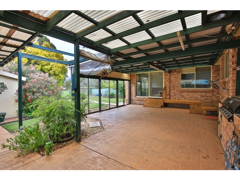 89 Cawdell Drive, Albion Park NSW 2527