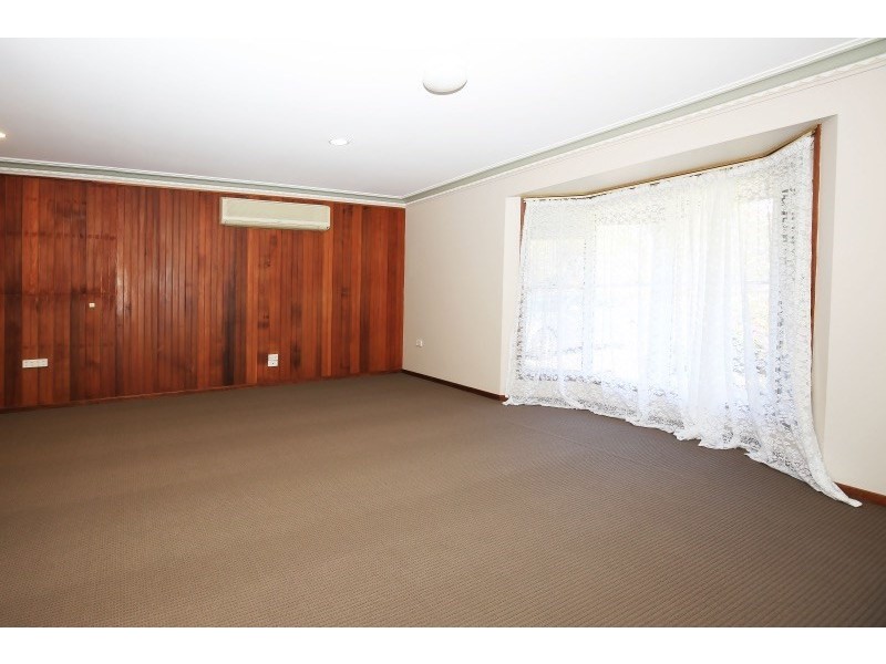 25 Greenwell Point Road, Nowra NSW 2541