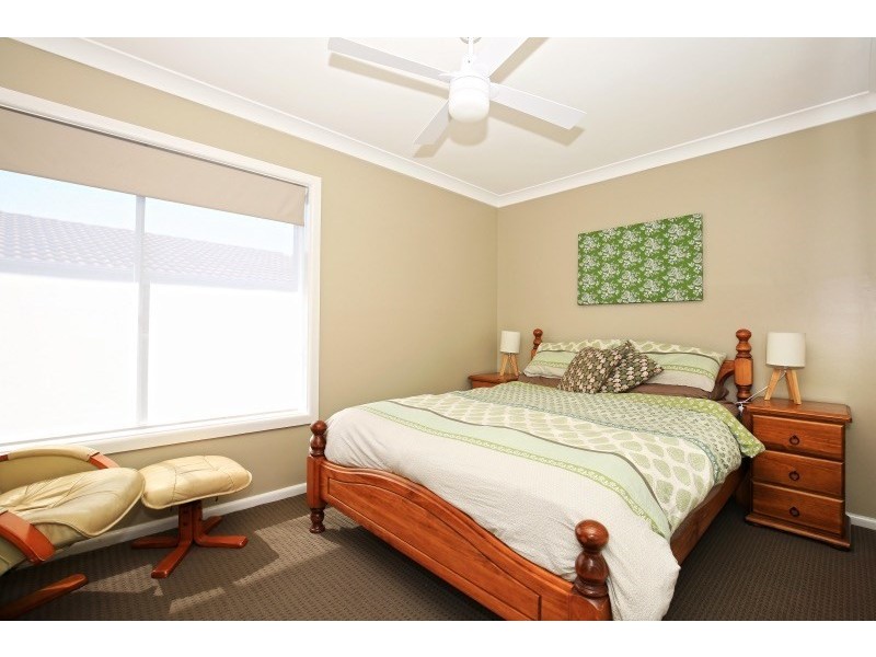 3 Farrelly Place, Bomaderry NSW 2541