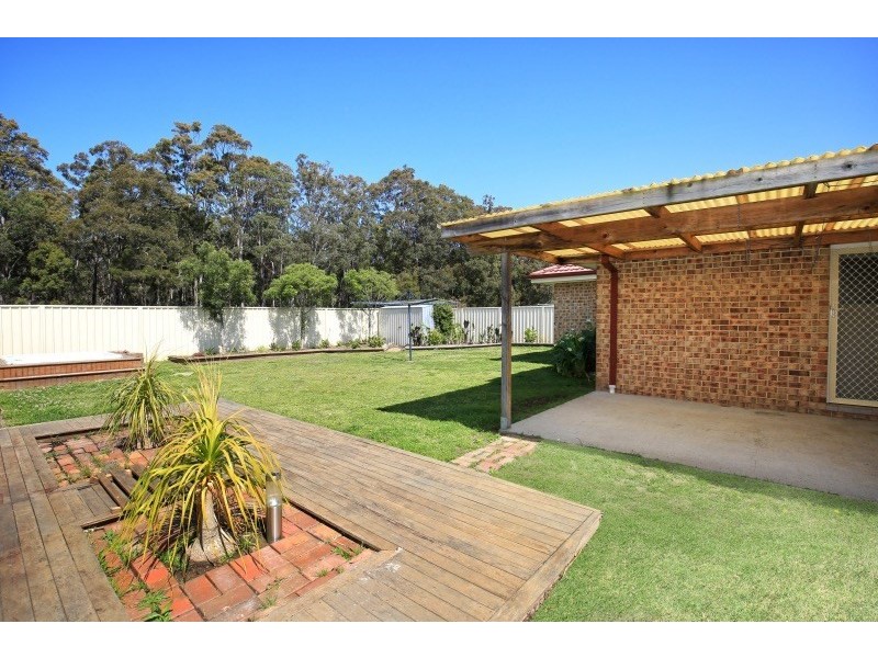 13 Jewel Street, Worrigee NSW 2540