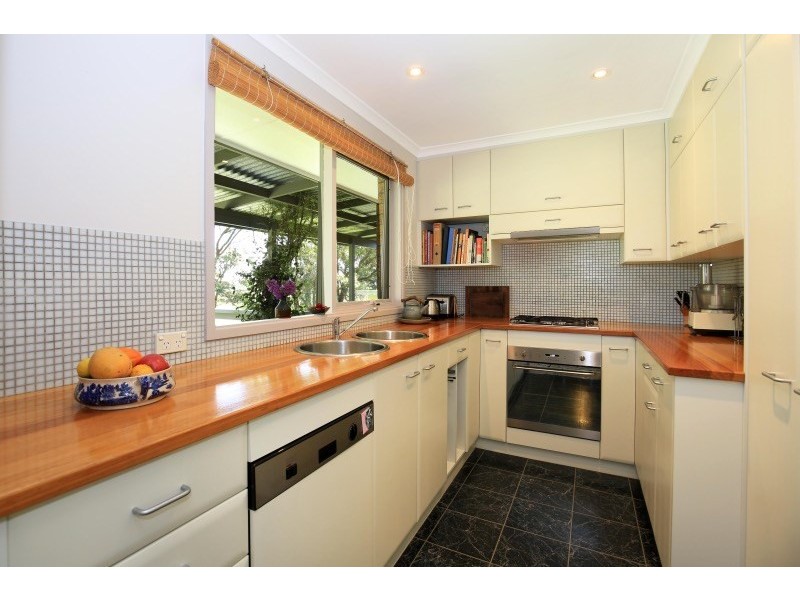 695a Greenwell Point Road, Brundee NSW 2540