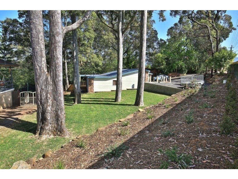 381 Princes Highway, Bomaderry NSW 2541