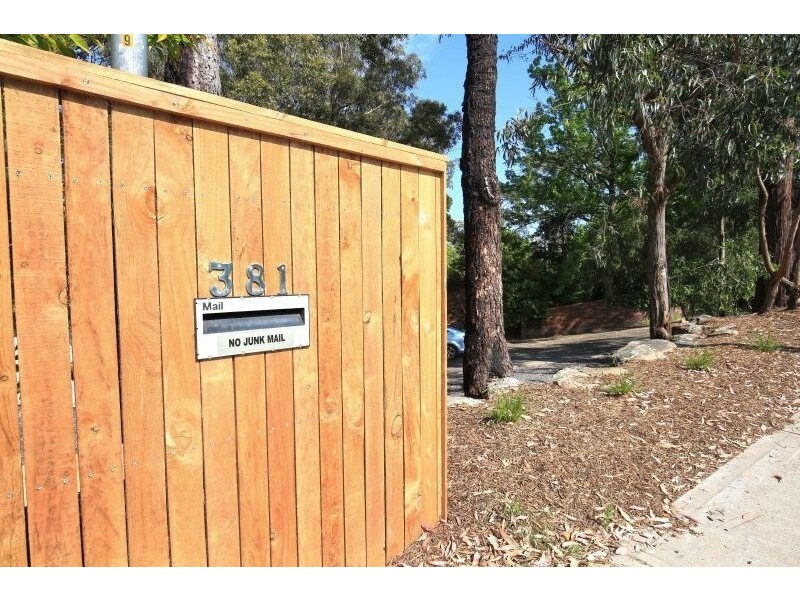 381 Princes Highway, Bomaderry NSW 2541