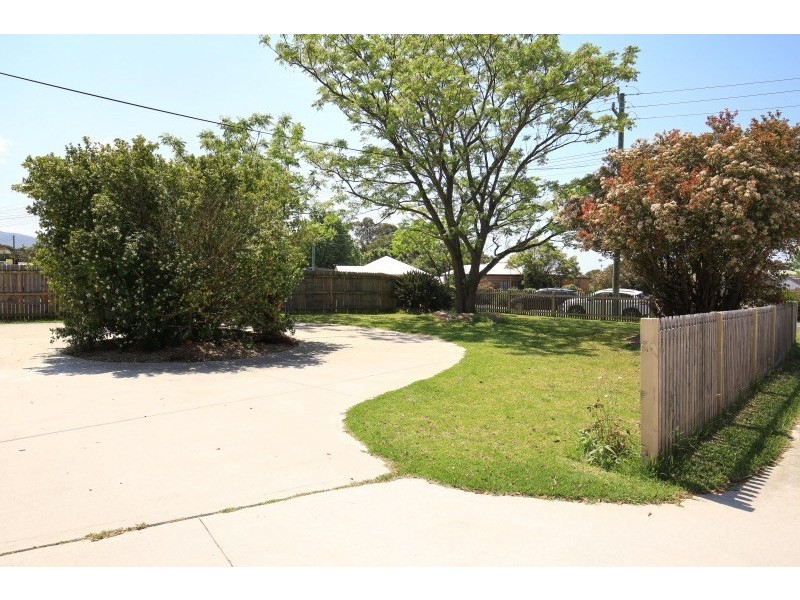 433 Princes Highway, Bomaderry NSW 2541