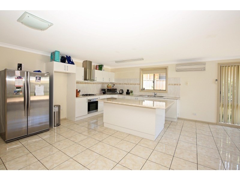123 Rayleigh Drive, Worrigee NSW 2540
