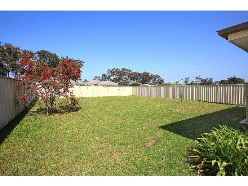 123 Rayleigh Drive, Worrigee NSW 2540
