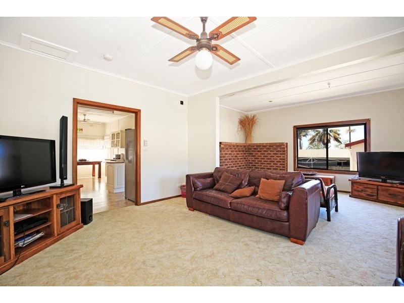 18 Sydney Street, Huskisson NSW 2540