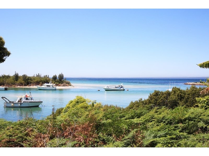 18 Sydney Street, Huskisson NSW 2540