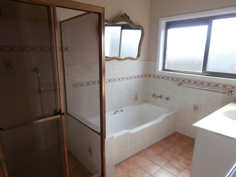 27 Goorama Drive, Cambewarra NSW 2540