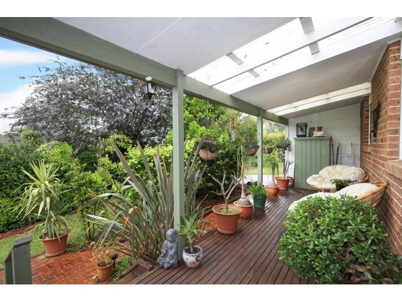 3 Bindon Close, Bomaderry NSW 2541