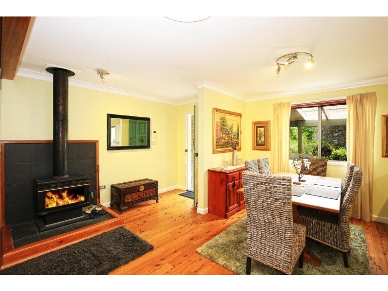 3 Bindon Close, Bomaderry NSW 2541