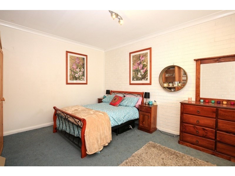 3 Bindon Close, Bomaderry NSW 2541