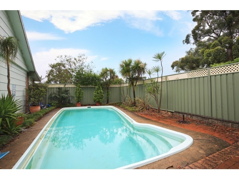 3 Bindon Close, Bomaderry NSW 2541