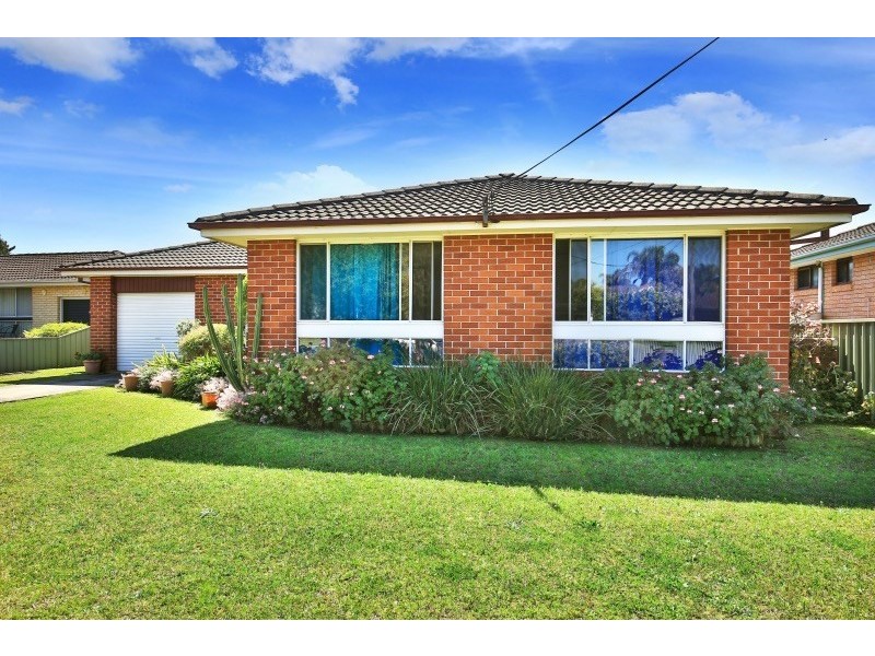 2 Bisdee Place, Nowra NSW 2541
