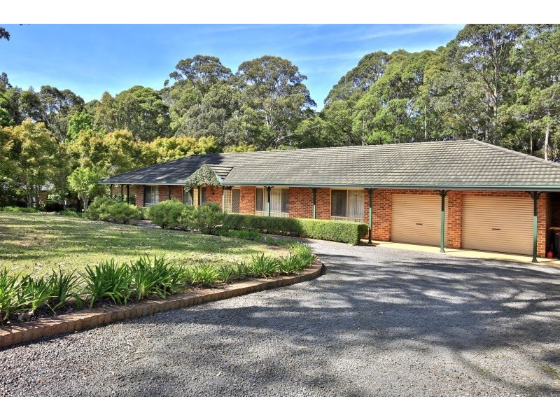 15 Tartarian Crescent, Bomaderry NSW 2541