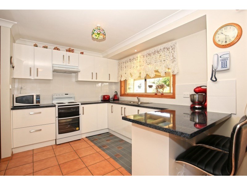 14 Maybush Way, West Nowra NSW 2541