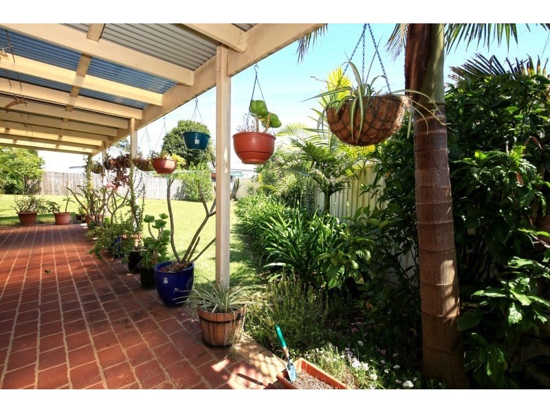 14 Maybush Way, West Nowra NSW 2541