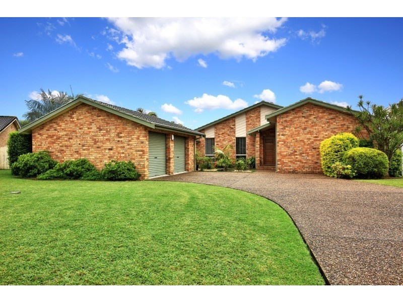 5 Princeton Place, Bomaderry NSW 2541