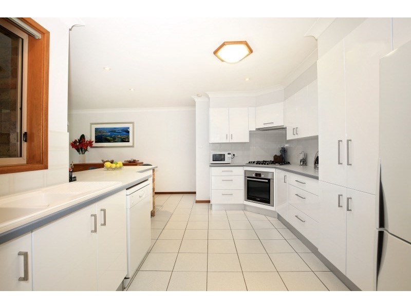 5 Princeton Place, Bomaderry NSW 2541