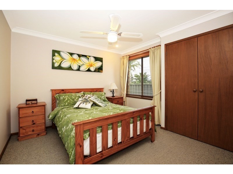 5 Princeton Place, Bomaderry NSW 2541