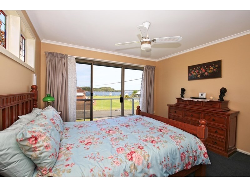 11 Haiser Road, Greenwell Point NSW 2540