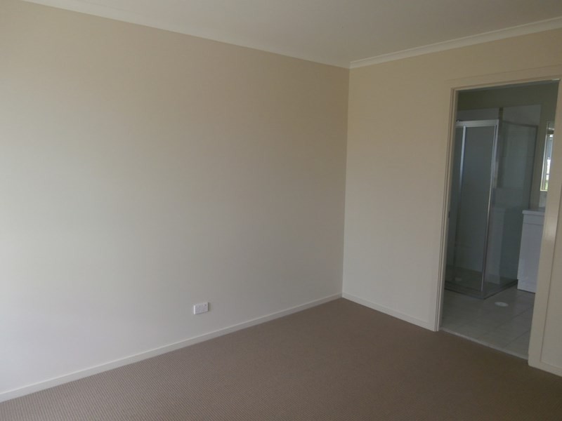 67 Sophia Road, Worrigee NSW 2540