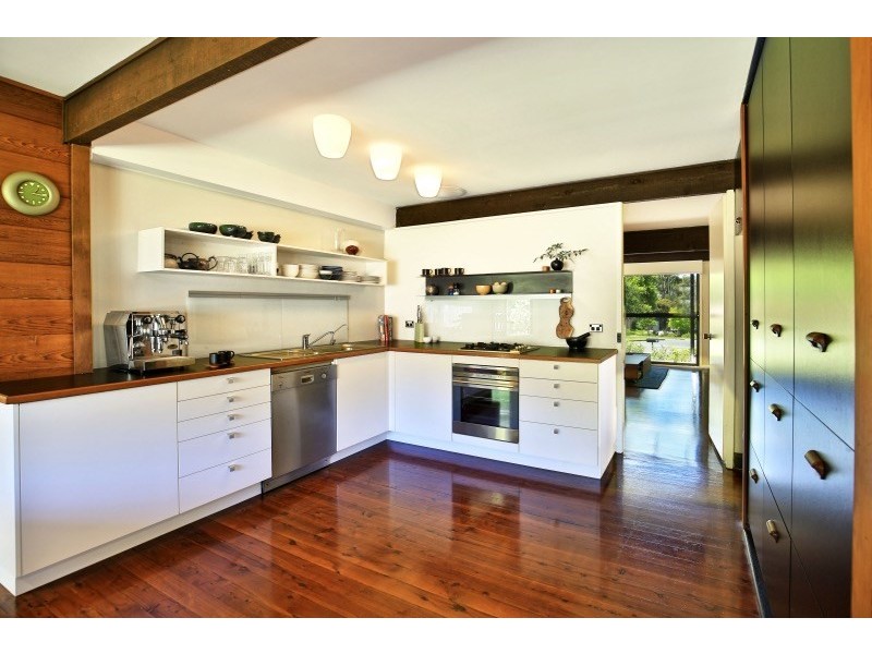 12 Castle Glen, North Nowra NSW 2541