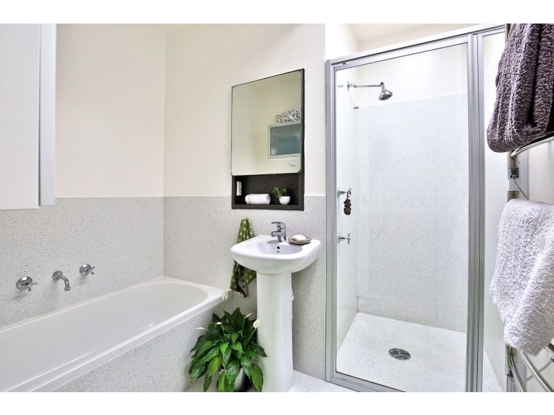 12 Castle Glen, North Nowra NSW 2541