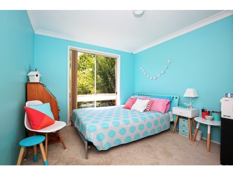 73 Lyndhurst Drive, Bomaderry NSW 2541